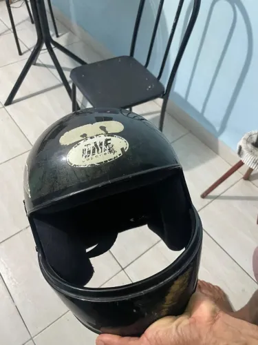Capacete sem viseira todo bom 58