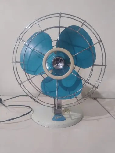 Ventilador antigo Contact