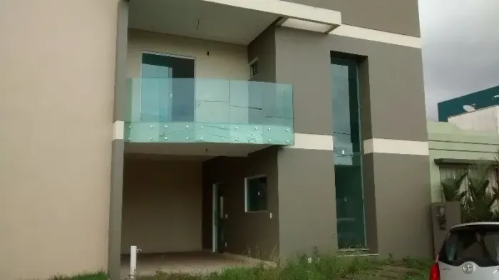 EXCELENTE CASA 04 SUÍTES, 03 VAGAS C/ 227 M² !!