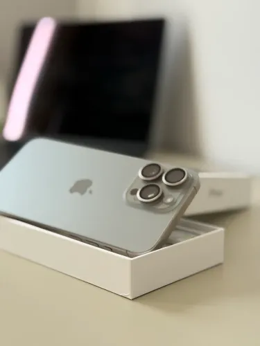 iPhone 15 Pro Max 256GB