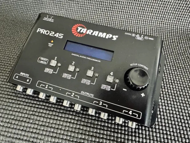 Processador De Audio Digital Taramps Pro 2.4D Equalizador 2 Entradas 4 Saidas