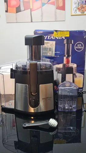 Centrífuga de Alimentos Juicer 1000 Britânia 220V