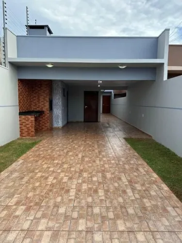 Casa com 2 Quarto(s) e 2 banheiro(s) para Alugar, 100 m² por R$ 2300 / Mês