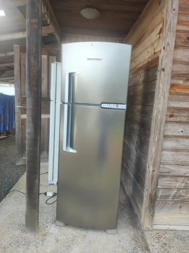 Geladeira Brastemp frost free inox 370 litros!!