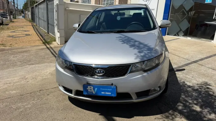 Kia Motors Cerato 1.6 16V Mec. 2011