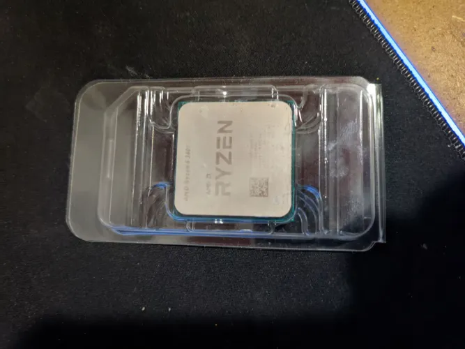 Processador Ryzen 5 3600 em ótimo estado