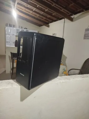 CPU vai com monitor interessado chama no pv