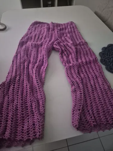 Calça crochê