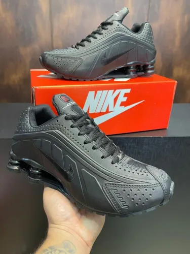 Tênis Shox R4 All Black a pronta entrega