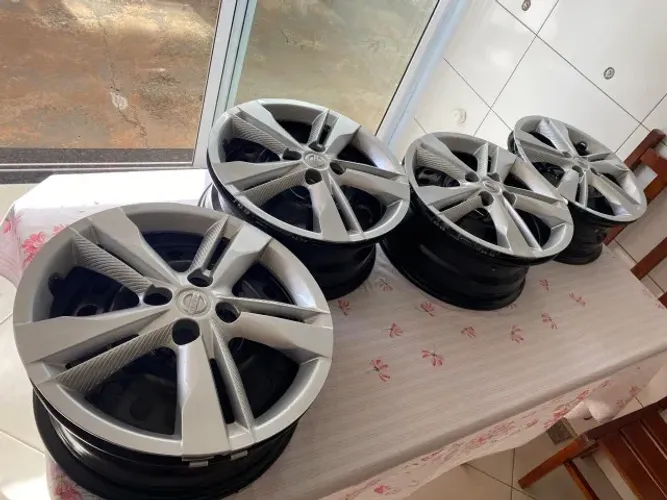 Kit Rodas e Calotas Aro 16 Nissan Kicks