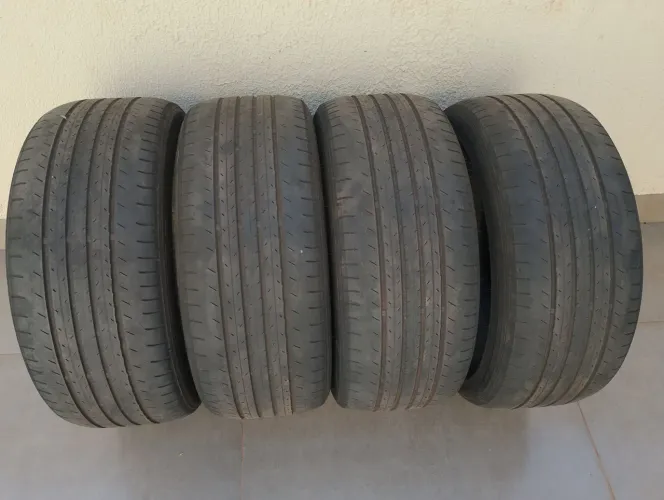 Vendo 4 pneus, Dunlop, bons