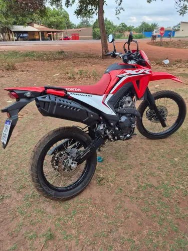 Vendo xr tornado 2025 em estado de zero