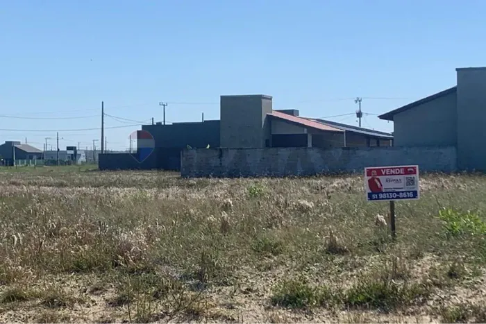 Oportunidade Única: Terreno 150m do Mar, em Areias Claras, Balneário Gaivota/SC!