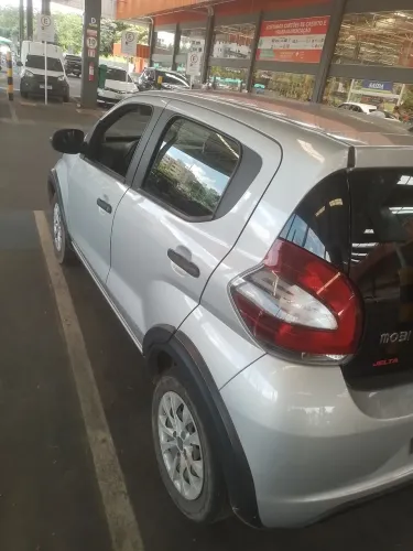 Fiat Mobi Like 1.0 Fire Flex 5P. 2022