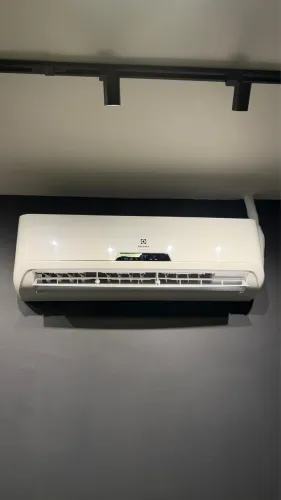 Ar Condicionado 22.000 BTU ELETROLUX