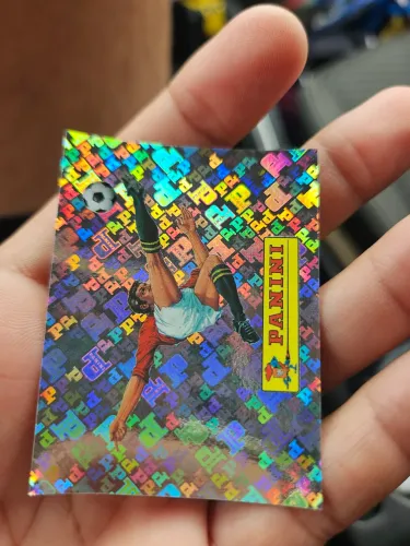 Figurinha Rara 00