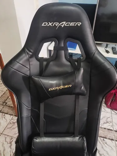 Cadeira DXRacer Gamer Preto de Couro