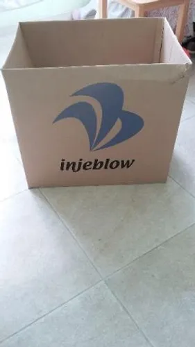 Caixas de papelão usadas