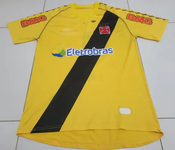 Camisa Vasco Penalty amarela goleiro Fernando Prass