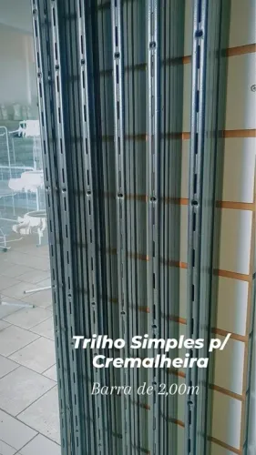 Trilho simples 2m preto 