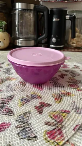 Tupperware tigela rosa 300 ml 