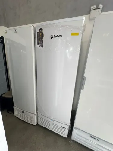 Freezer porta sólida 564L branco imbera