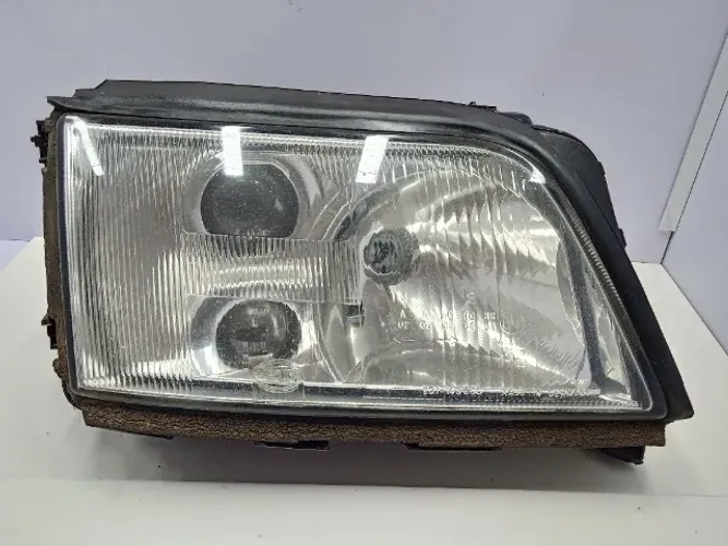Farol Audi A6 1993 2000 Hella Lado Direito C/ Farol De Milha