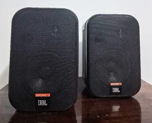 Par Jbl Control 1 Pro | 150W | Caixa Acústica Profissional | Estado Excelente | Som Top