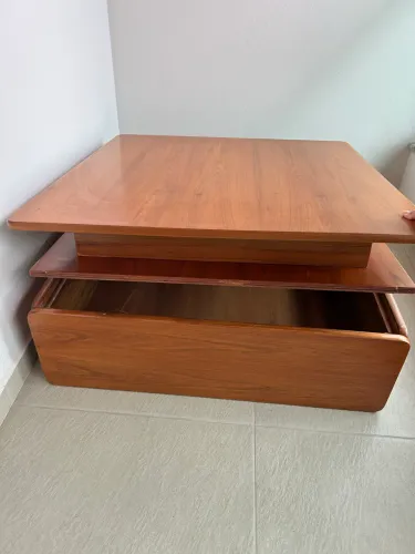 Mesa de Centro Baú ( madeira maciça )