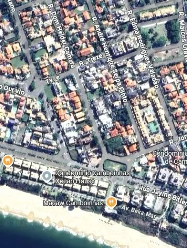 Camboinhas  Lote  perto do mar ótima rua