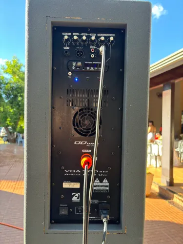 Caixa ativa e passiva Unic VSA 700 15, 300w