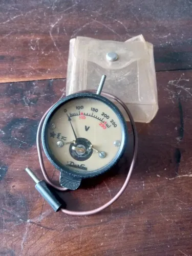 Voltímetro Antigo Darfon