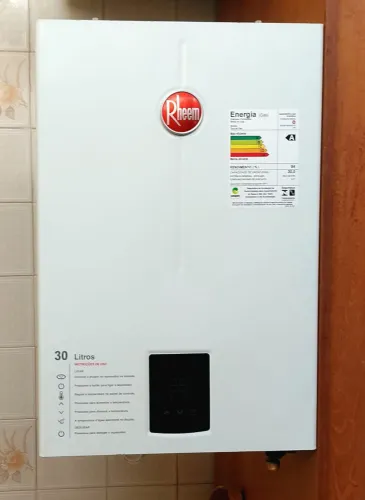 Aquecedor de Água a Gás Rheem 30L/min GN Branco Digital RB3AP30PVNTIC