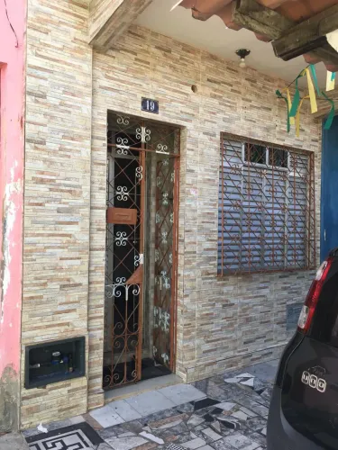 Casa a venda na avenida Luiz Tarquínio 
