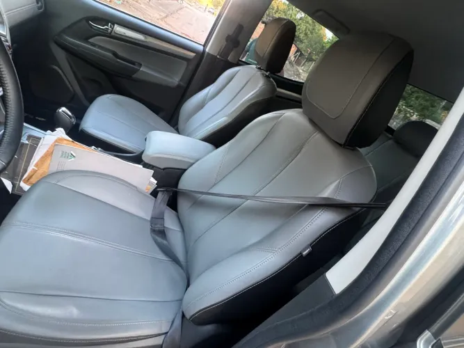 S10 2024 sem detalhe 57 mil rodado zap *