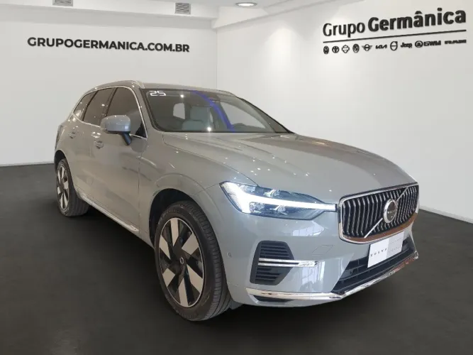 Volvo XC-60 T-8 Ultra 2.0 AWD (híbrido) 2025