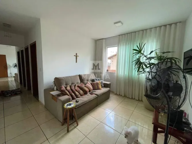 Cobertura com 03 quartos, 2 suítes e 1 vaga à venda no bairro Diamante/BH!