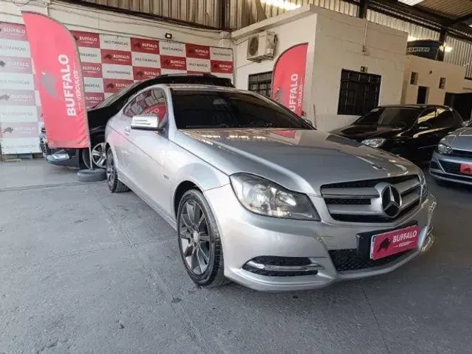 Mercedes-Benz C-180 CGI Coupe 1.8 16V 156cv Aut. 2012