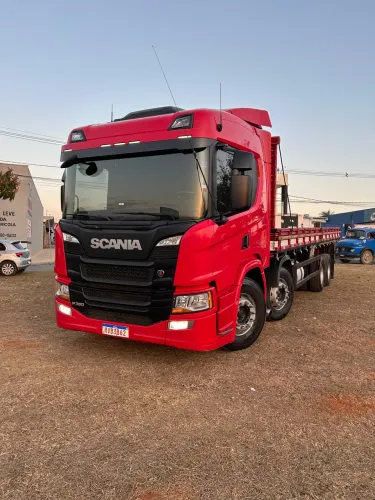 Scania P360 8x2 