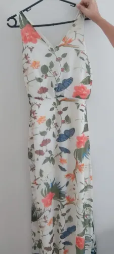 Vestido florido longo