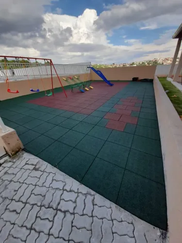 Piso emborrachado para crossfit 50x50cm 10mm coloridos 