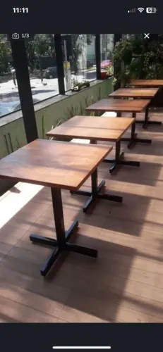 Mesa para restaurante estilo industrial m