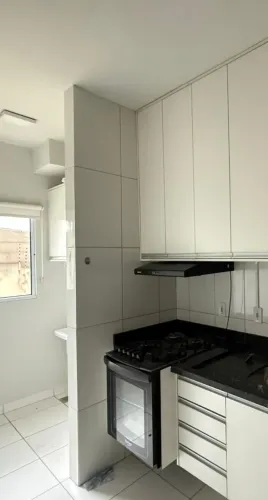 Apto térreo com sacada Jd Mariana 