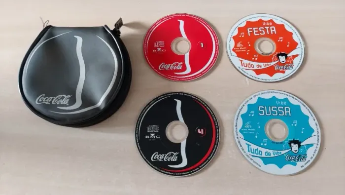 Kit 4 Cds antigos promoção Coca-Cola com case original