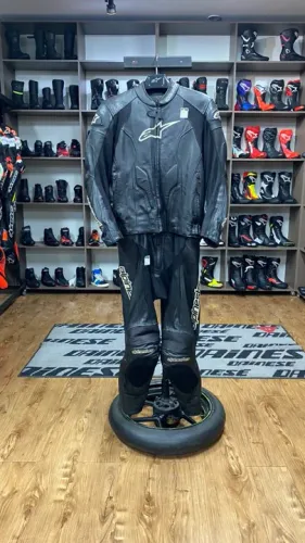 Macacão Alpinestars Challenger V2 Suit 2 Peças Tamanho 50 Eur Seminovo