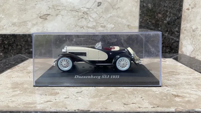#L38 - Miniatura Duesenberg SSJ 1933