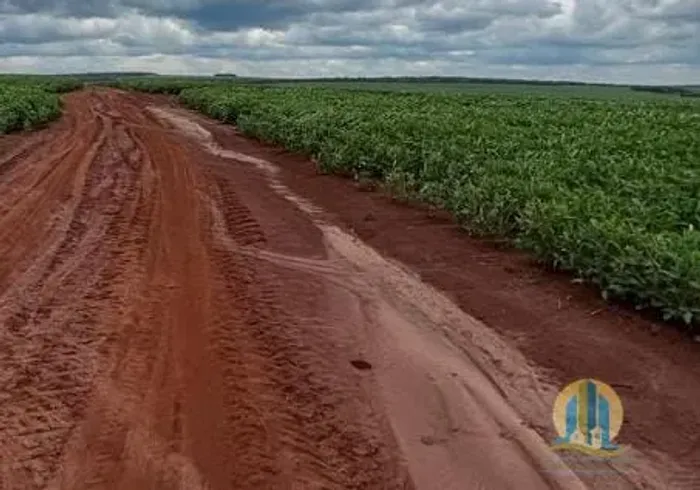 Fazenda à venda no bairro Jardim Vale Encantado - Naviraí/MS