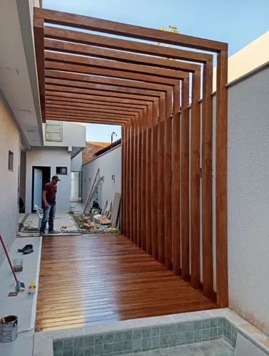 Profissional da construção civil 