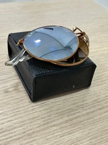 Óculos de Sol Ray-Ban Dourado Dobrável - Perfeito Estado