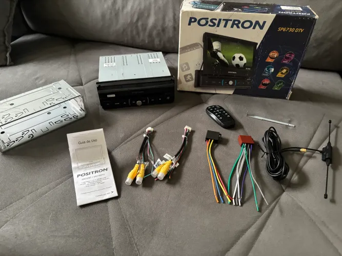 Multimídia Retrátil Positron